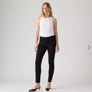 LEVI’S 721 HIGH RISE SKINNY WOMEN'S JEANS - BLACK